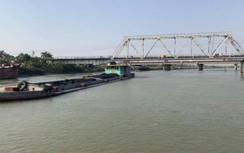 Hạn chế giao thông sông Lai Vu phục vụ thi công đường điện 220kV