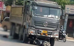 Xót xa 3 mẹ con tử vong tại chỗ sau va chạm với xe tải "hổ vồ" ở Ba Vì