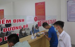 Mòn mỏi chờ tiền thu hộ lệ phí đăng kiểm, gỡ thế nào?