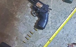 Liều lĩnh nổ súng bắn người trước cổng Tòa án tỉnh Tiền Giang