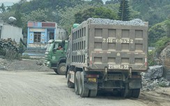 Video: Cận cảnh xe cơi thùng, chở có ngọn được "tiếp tay" tung hoành