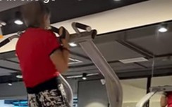Video cụ bà 73 tuổi tập hít xà khiến giới trẻ cũng phải khâm phục