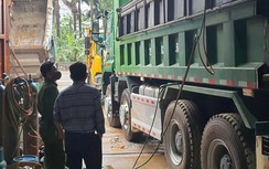 Thâm nhập “thánh địa” cơi nới thành thùng tiếp tay chở quá tải