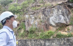 Đà Nẵng tìm phương án ngăn đá tảng rơi xuống đường lên bán đảo Sơn Trà