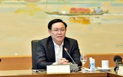 Chủ tịch Quốc hội: Làm sao để không thể, không dám bạo lực gia đình