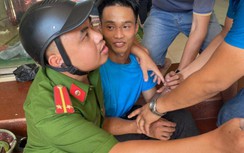 Triệu Quân Sự trộm 2 xe đạp khi trốn trại, định bắt xe ra Bắc thì bị bắt