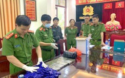 Triệt phá đường dây buôn ma tuý xuyên quốc gia thu 10 bánh heroin