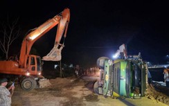 Tạm giữ hình sự lái xe tải gây tai nạn làm 3 người tử vong tại Hoà Bình