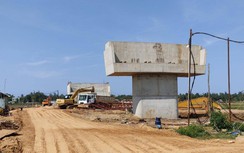 Gỡ vướng GPMB, thúc tiến độ cầu trăm tỷ "treo" lâu năm ở Quảng Nam