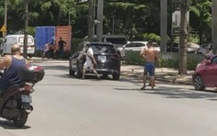 Va chạm giao thông, nhóm “côn đồ” xịt hơi cay, chém người gây thương tích
