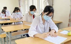 Thi tuyển sinh vào lớp 10 Hà Nội: Đề Ngoại ngữ không làm khó học trò