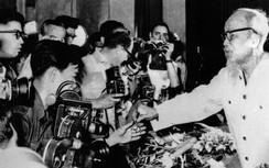 Bác Hồ và quan điểm làm báo “Phò chính, trừ tà”