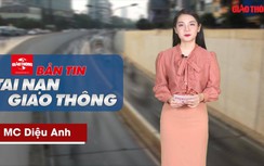 Video TNGT 22/6: Xe tải tông đuôi xe container 1 người trên xe tải tử vong