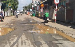 Đồng Nai: Dân khổ sở vì đường liên huyện nát bươm