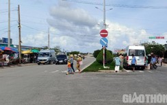 Bạc Liêu: Vẫn còn tình trạng ô tô trả khách trước cổng Quán Âm Phật đài