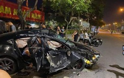 Hải Dương: Va vào bục tròn tại ngã ba, xe ô tô con biến dạng