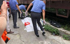 Hà Nội: Đi xe máy vượt ẩu qua đường sắt, tàu va tử nạn