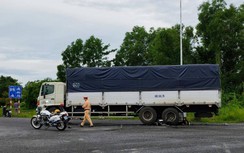 TNGT nghiêm trọng tại ngã ba cầu Vàm Xáng, 1 người tử vong