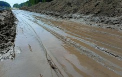 Thi công nhếch nhác, đường Hồ Chí Minh “cản bước” du khách về Cà Mau