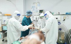 Miền Tây: Hàng loạt bác sĩ, nhân viên y tế xin thôi việc