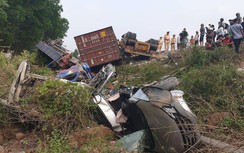 Gấp rút xử lý 2 “điểm đen” trên QL9