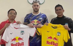 HAGL tăng cường hàng công bằng "cây sào" cao 1m92