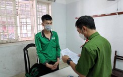 "Ngân hàng phối hợp chậm, không phong tỏa kịp tiền lừa đảo qua mạng"