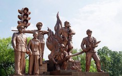 Hội đồng nghệ thuật nói về tượng đài Cảnh sát giao thông: Bài toán khó!