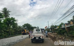 Gần 8 năm chưa xong 7km đường ở Hậu Giang