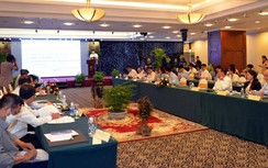 Video: Tranh luận sôi nổi "trợ giá xe buýt thế nào cho hiệu quả?"