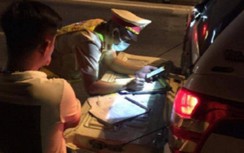 Hai lái xe vi phạm nồng độ cồn “khủng” bị phạt 70 triệu, tước GPLX 23 tháng