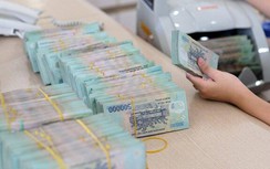 Ngân hàng kêu hết “room”, NHNN cảnh báo vốn vào bất động sản