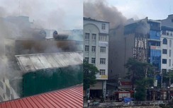 Ba cảnh sát hy sinh trong vụ cháy quán karaoke ở quận Cầu Giấy