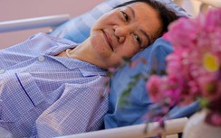 Mùa Vu Lan: Ecopark trao hàng nghìn bông hoa tặng những người đặc biệt