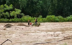 Lào Cai: Tìm thấy thi thể bị lũ cuốn trôi khi qua ngầm tràn Tỉnh lộ 152