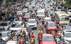 Đường Nguyễn Trãi trước ngày lắp dải phân cách cứng tách ô tô, xe máy