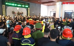 Video: Người dân Hà Nội nghẹn ngào trong lễ viếng ba chiến sĩ PCCC