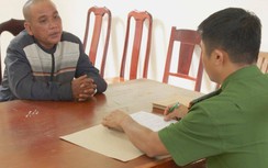 Bắt kẻ trốn nã dưới “vỏ bọc” nhà sư đi bán hương