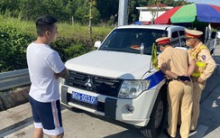 Tài xế không bằng lái, dùng thuốc lắc vẫn chạy xe vù vù trên cao tốc