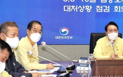 Tổng thống Hàn Quốc bị chỉ trích vì ở nhà chỉ đạo phòng lũ