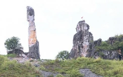 Sét đánh trúng di tích Hòn Vọng Phu: Tìm phương án bảo vệ