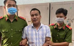 Bắt tạm giam người đàn ông ném chai thuỷ tinh ra đường