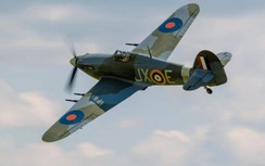 Máy bay chiến đấu bị rơi xuống nhà dân khi đang trình diễn