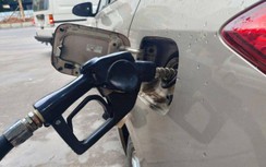 Giá xăng dầu hôm nay 16/8: Lao dốc, hướng về mốc 80 USD/thùng?