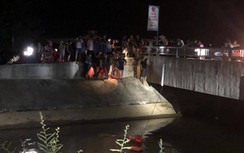 Hai anh em trượt chân xuống kênh, em tử vong, anh mất tích