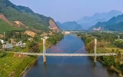 Cấm ô tô 90 ngày để sửa chữa cầu treo dây văng nối đôi bờ sông Cu Đê