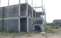 Hàng loạt công trình khu tái định cư sân bay Long Thành thi công ì ạch