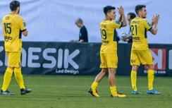 Thua đội bét bảng, đội bóng của Quang Hải bị báo Pháp chê tơi tả