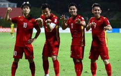 Không đá trận nào, tuyển Việt Nam vẫn cho Thái Lan hít khói