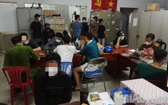Công an TP Thủ Đức, TP.HCM xuyên đêm truy quét khu “chợ tình” đồng tính nam